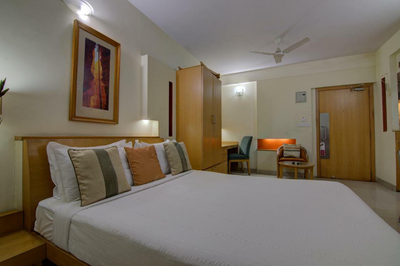 Tristar Serviced Apartments Bangalore Bagian luar foto