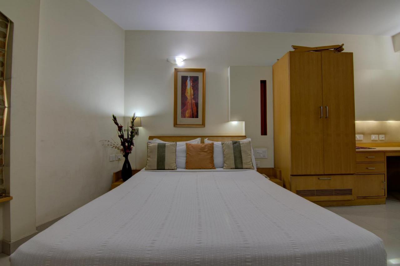 Tristar Serviced Apartments Bangalore Bagian luar foto