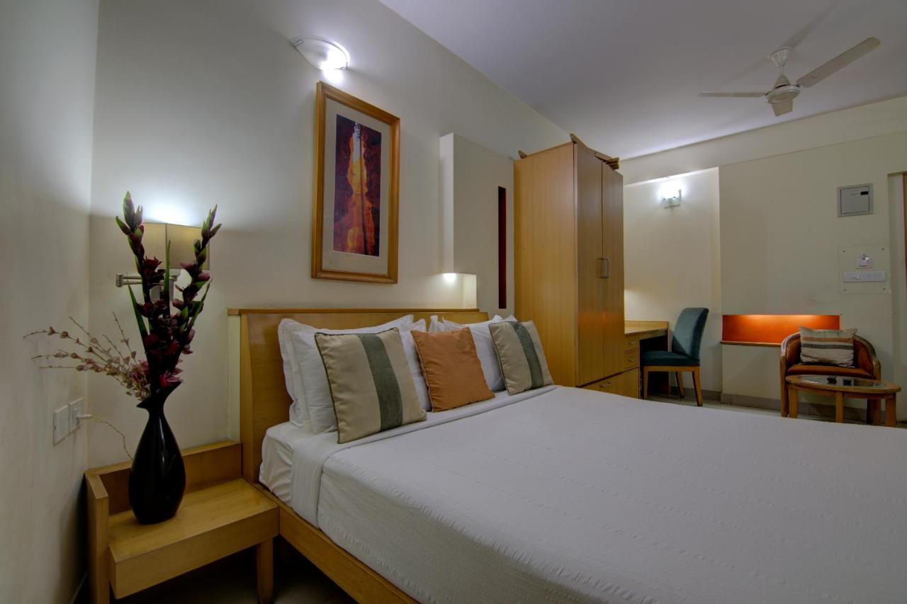 Tristar Serviced Apartments Bangalore Bagian luar foto
